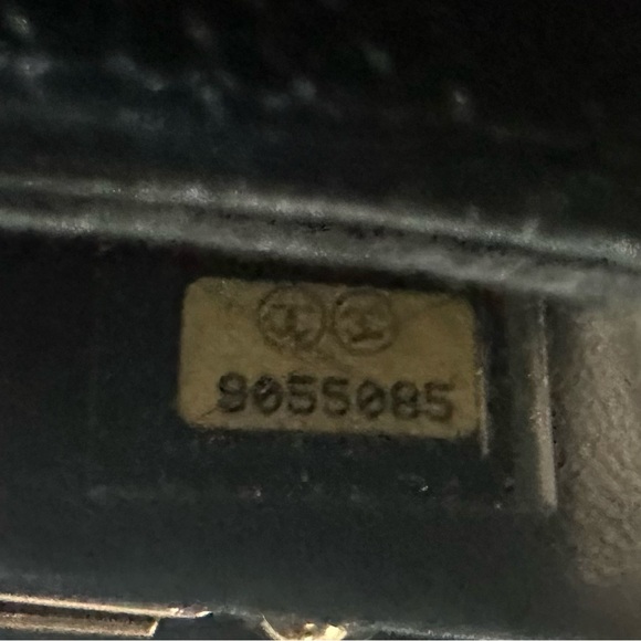 CHANEL Caviar Timeless CC Wallet - Picture 7 of 11